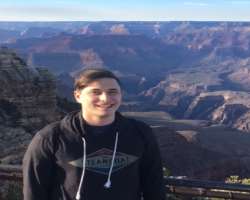 He also enjoys traveling and shared his photographs at Grand Canyon with his Instagram followers.