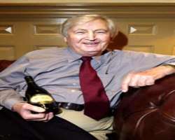 Fess Parker Birthday Real Name Age Weight Height Family