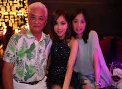 G.E.M. (Singer) Birthday, Real Name, Age, Weight, Height, Family, Facts ...