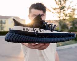 He is very fond of shoes and shows his shoe collection on his official Instagram account.