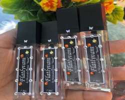 She also owns a line of lip glosses named Flatlyvani She also owns a line of lip glosses named Flatlyvani.
