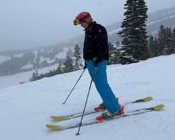 The star enjoys adventure sports like ice ski, cycling in his spare time.
