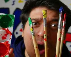 In addition to video games, he is also interested in painting.