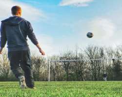 He likes to play football He likes to play football.