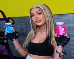 She promotes several brands like Bear Vana through social media.