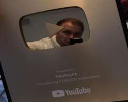 Robert was honored by YouTube in 2019 for making 1,000,000 subscribers Robert was honored by YouTube in 2019 for making 1,000,000 subscribers.