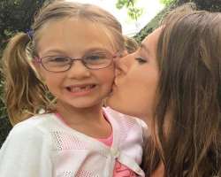 She is kind-hearted and babysits a girl named Kalli who also appeared in some of her videos.
