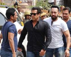 Salman Khan Birthday, Real Name, Age, Weight, Height, Family, Facts ...