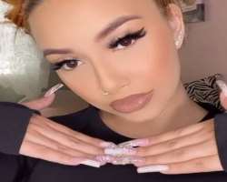 In addition to maintaining her figure and good looks she also takes care of her nails and gets the nail art done regularly through an expert.