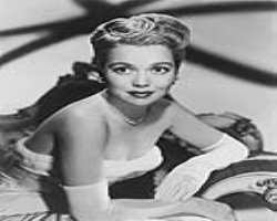 She is an intent and a huge follower of Jane Wyman, who was also her best friend and her assessor.  She likes to watch her movies since her childhood.