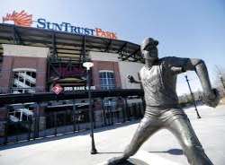 On 12th Jan 2017, a bronze statue of Aaron will fe On 12th Jan 2017, a bronze statue of Aaron will feature in SunTrust park, it was announced by the Atlanta Braves, with other decorations to honor his